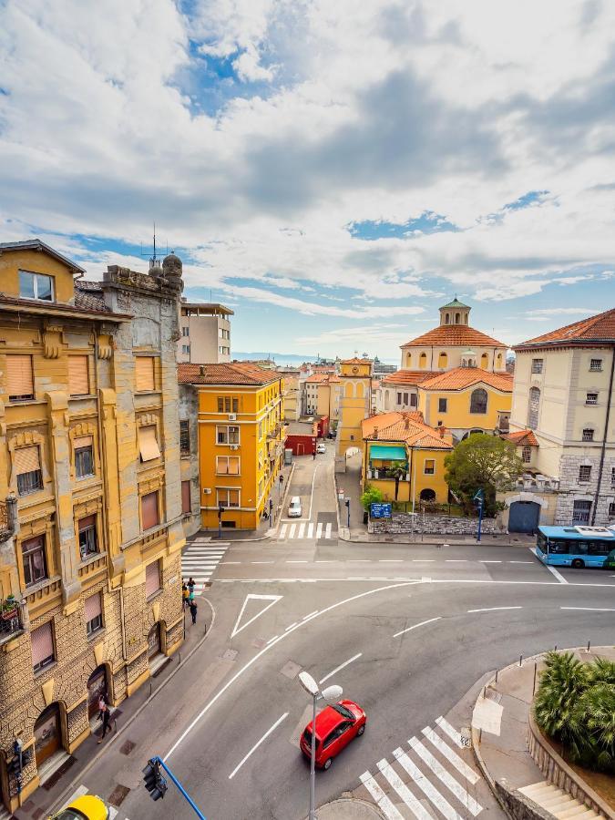 Grand Apartment In Strict Center Of Rijeka Zewnętrze zdjęcie